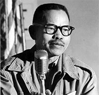 Notable People: Larry Itliong (1913-1977), a Filipino-American labor leader who was important in organizing Filipino farm labor